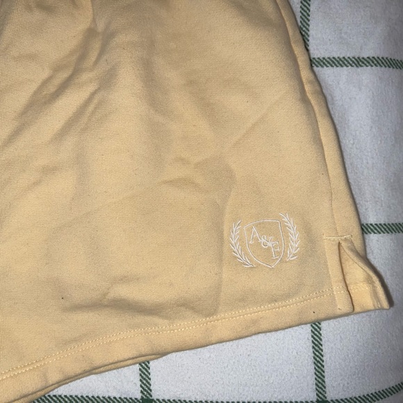a&f shorts - Picture 2 of 3